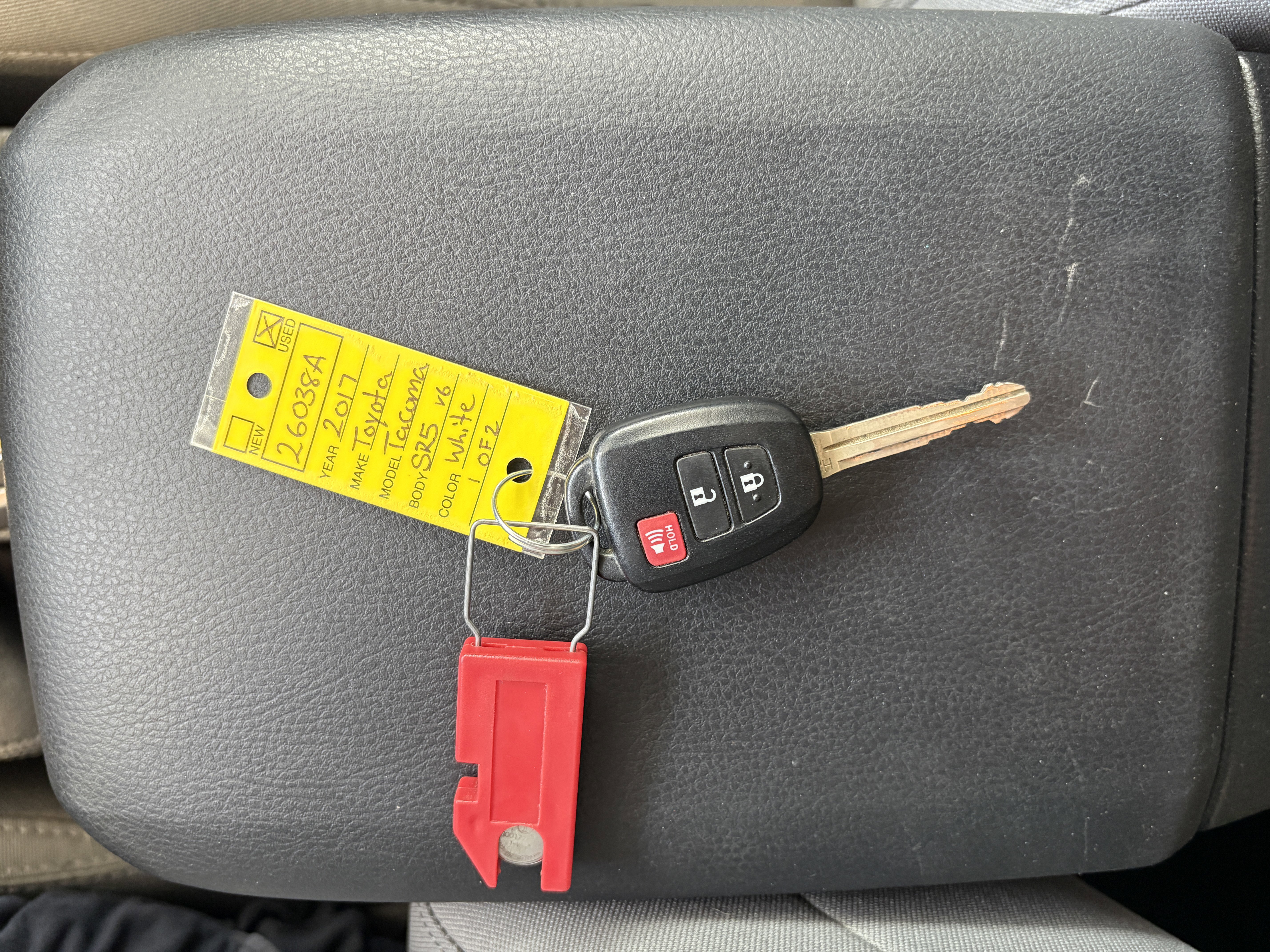 Used 2017 Toyota Tacoma SR5 image 20