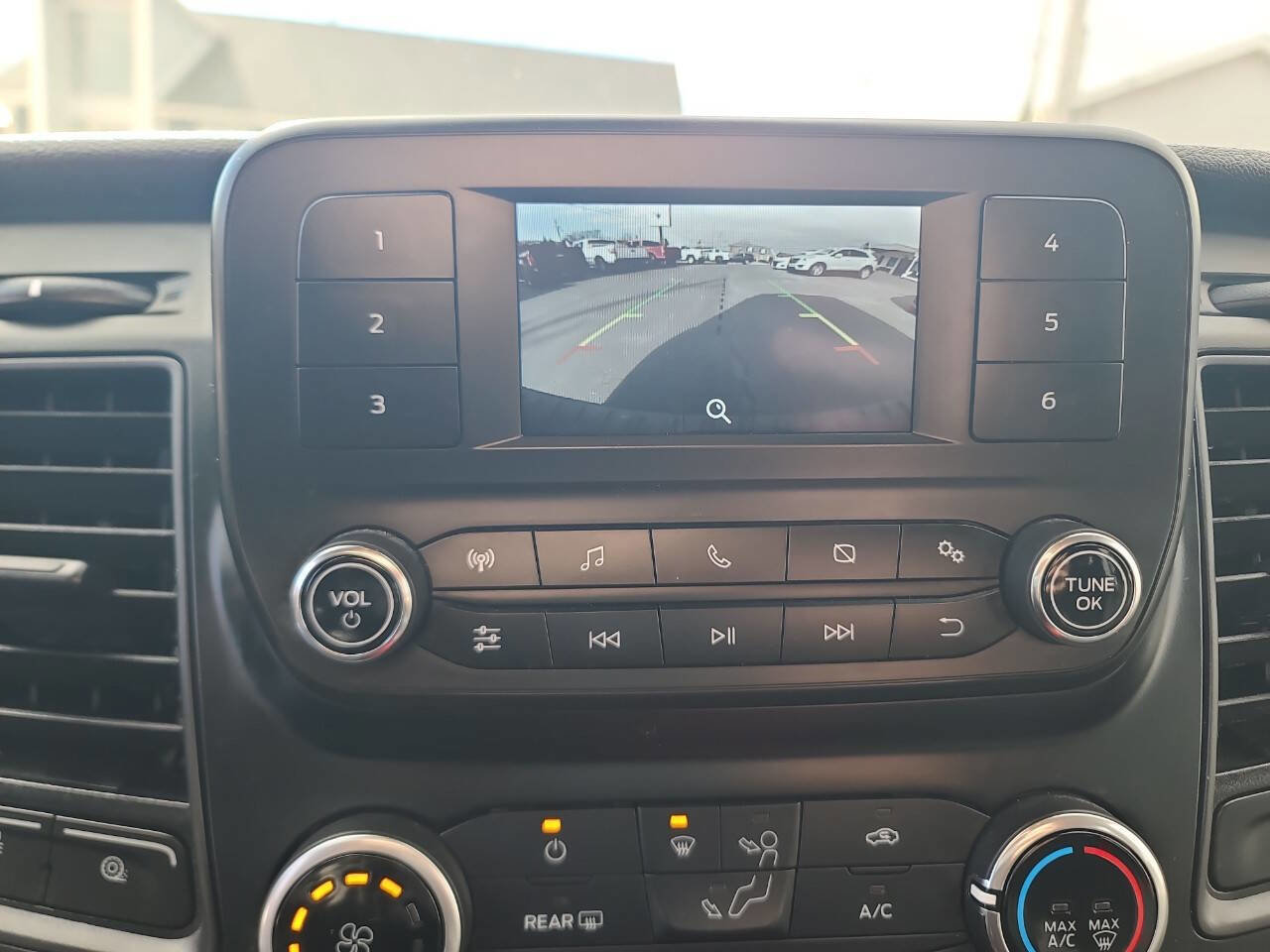 Used 2024 Ford Transit 250 250 3dr SWB Low Roof Cargo Van w/ Exterior Upgrade Package image 13