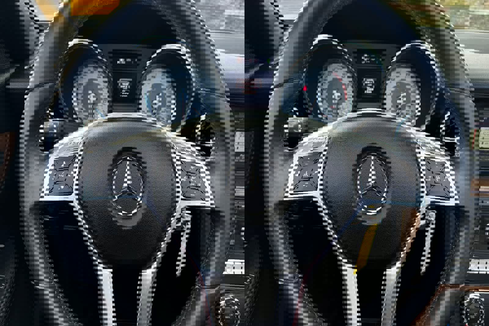 Used 2014 Mercedes-Benz SLK 350 image 22