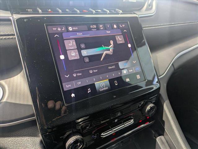 New 2025 Jeep Grand Cherokee L Laredo w/ Luxury Tech Group I image 5