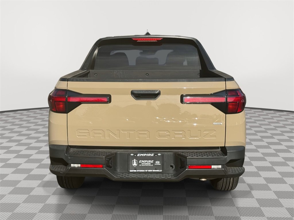 Used 2023 Hyundai Santa Cruz SE image 5