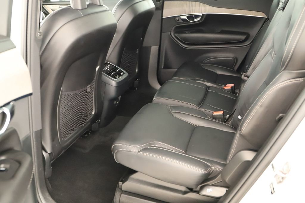 Used 2022 Volvo XC90 T6 Inscription w/ Advanced Package image 29