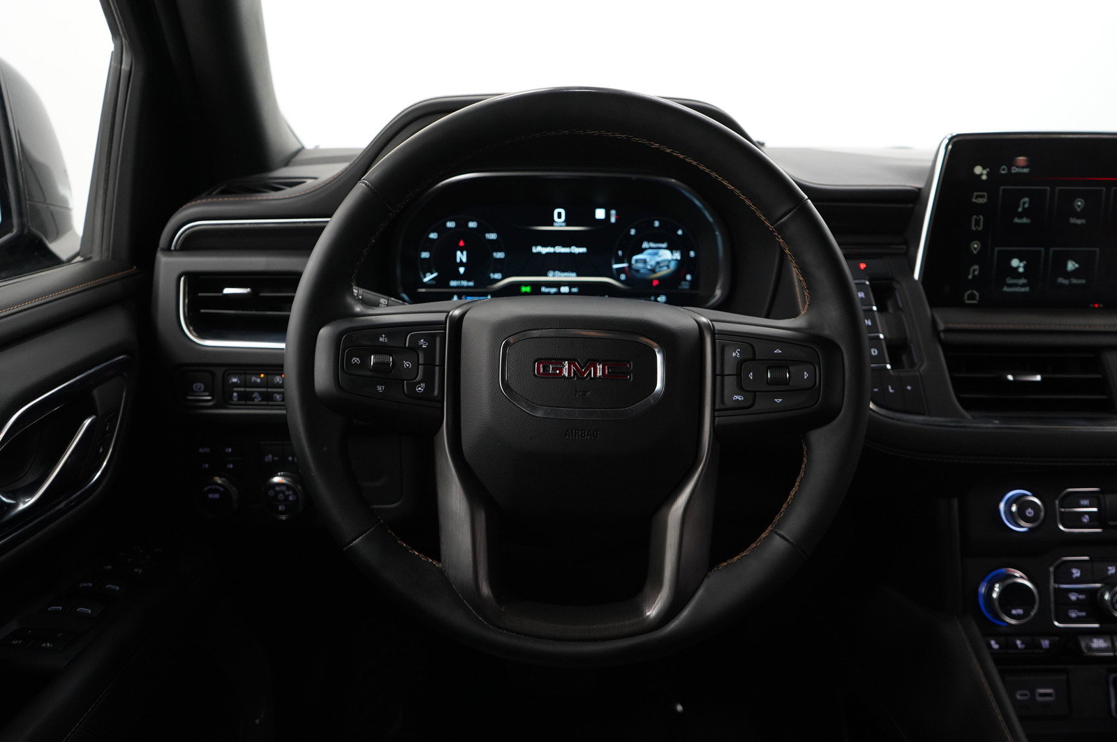 Used 2023 GMC Yukon XL AT4 w/ AT4 Premium Package image 15