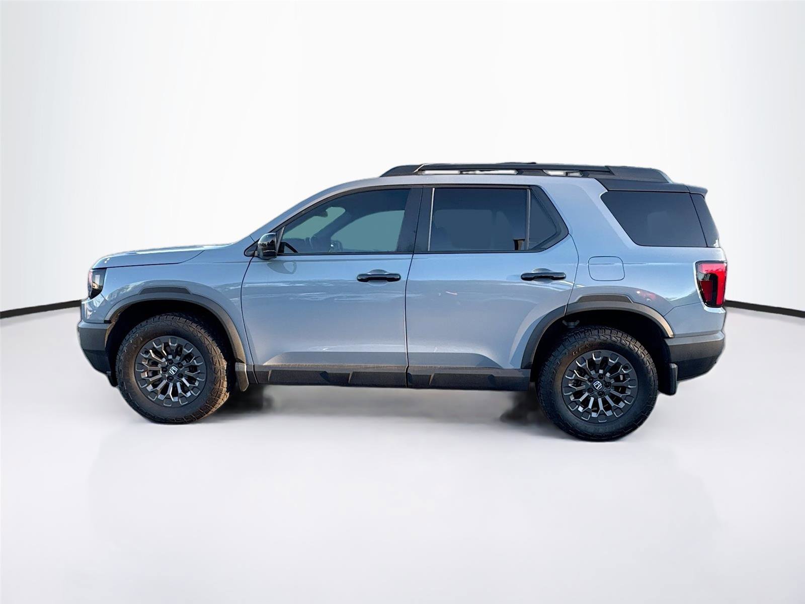 Used 2026 Honda Passport TrailSport image 3