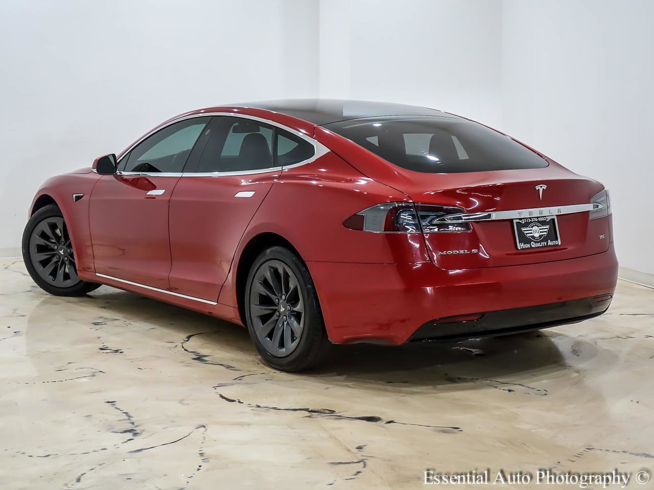 Used 2018 Tesla Model S 100D image 10