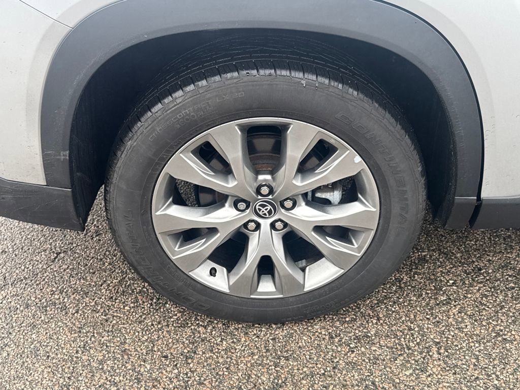 Used 2024 Toyota Grand Highlander Limited image 43