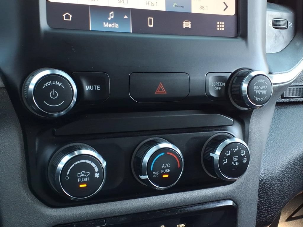 Used 2024 RAM 2500 Big Horn AWD/4WD image 15