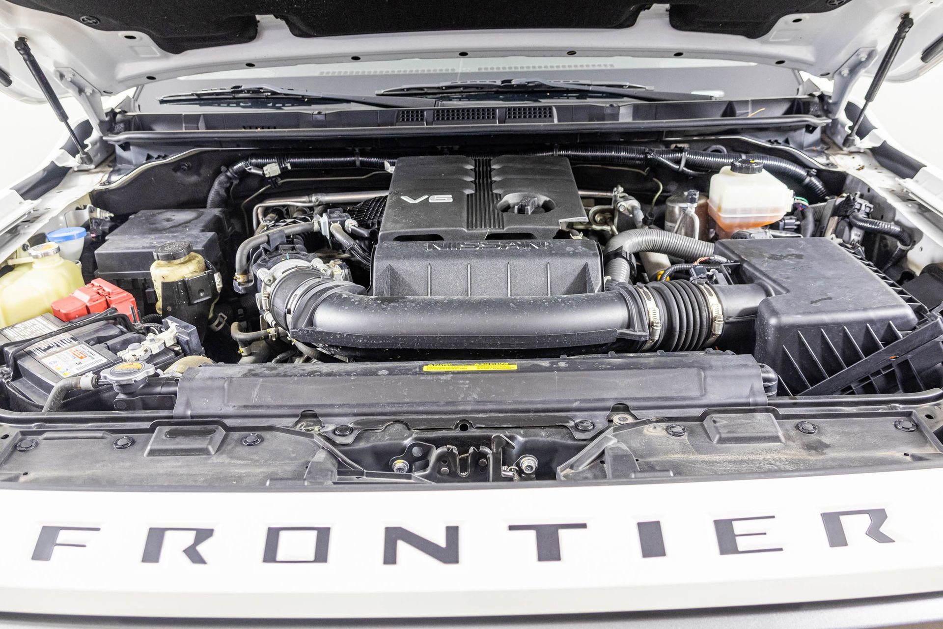 Used 2022 Nissan Frontier SV image 46