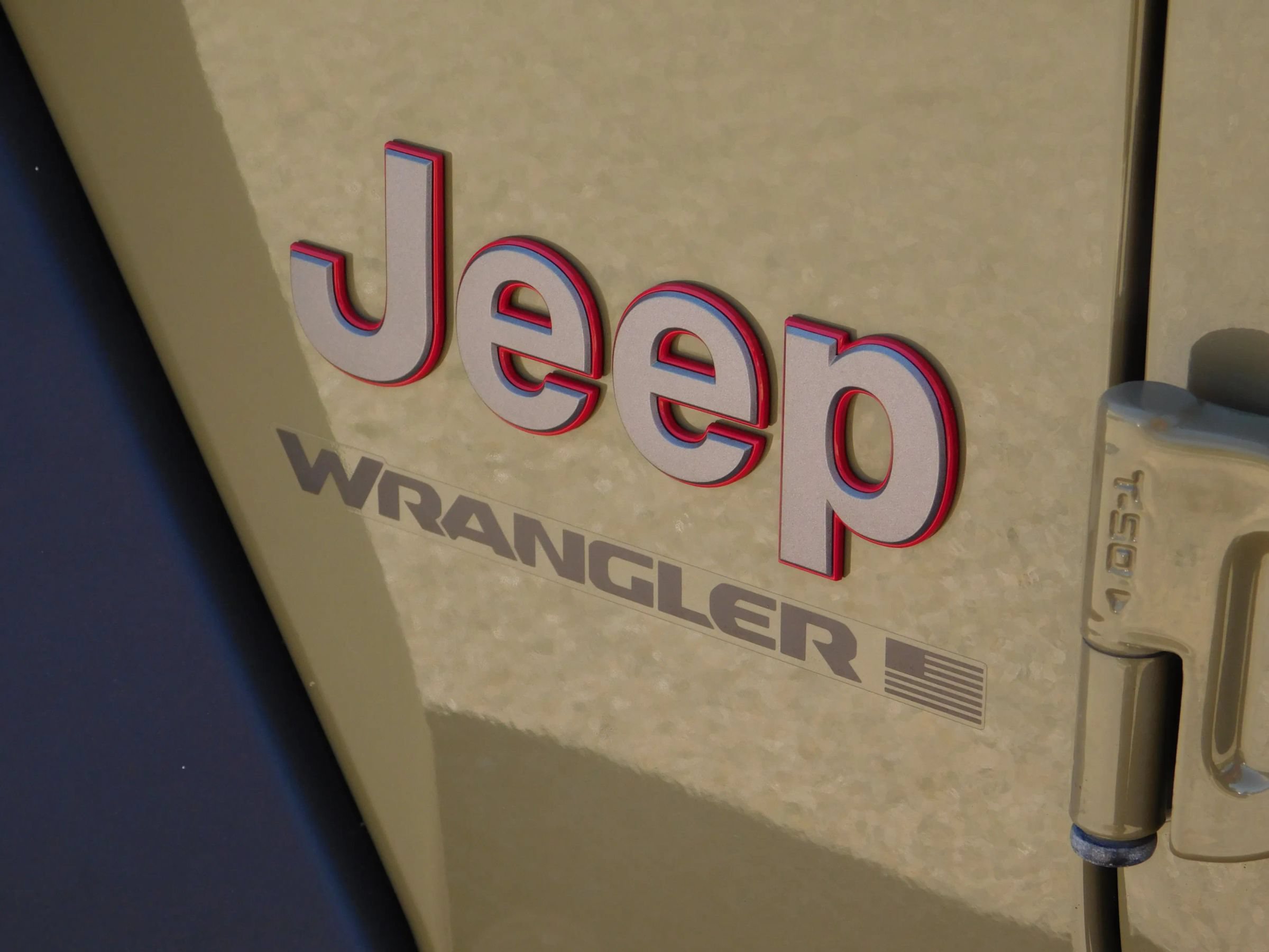Used 2025 Jeep Wrangler Unlimited Rubicon AWD/4WD image 9
