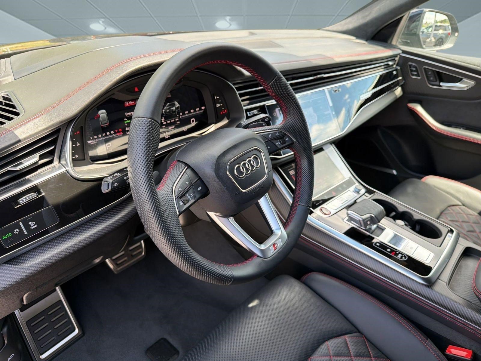 New 2026 Audi SQ8 Prestige AWD/4WD image 4