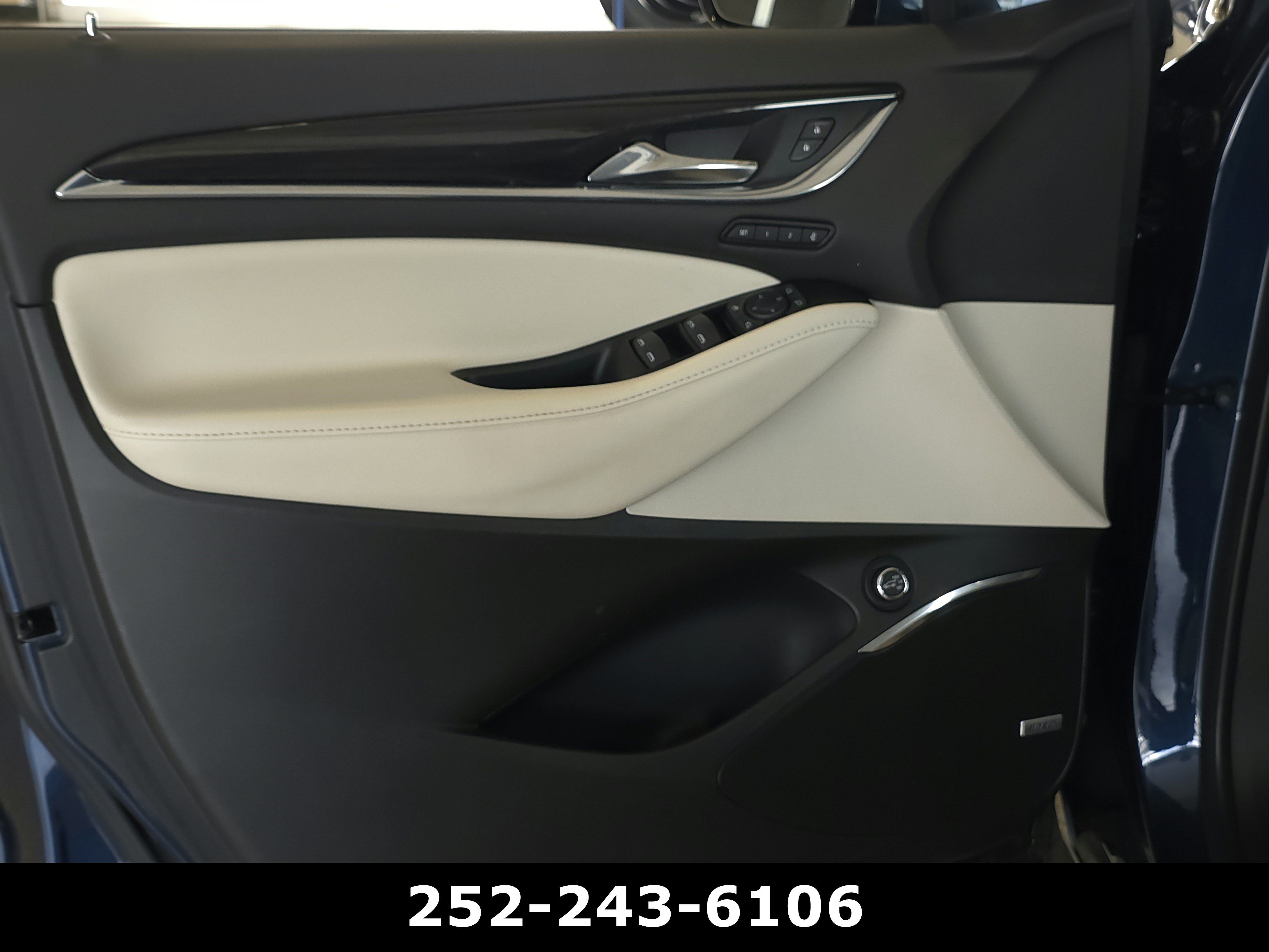Used 2023 Buick Enclave Premium w/ Experience Buick Package FWD image 30