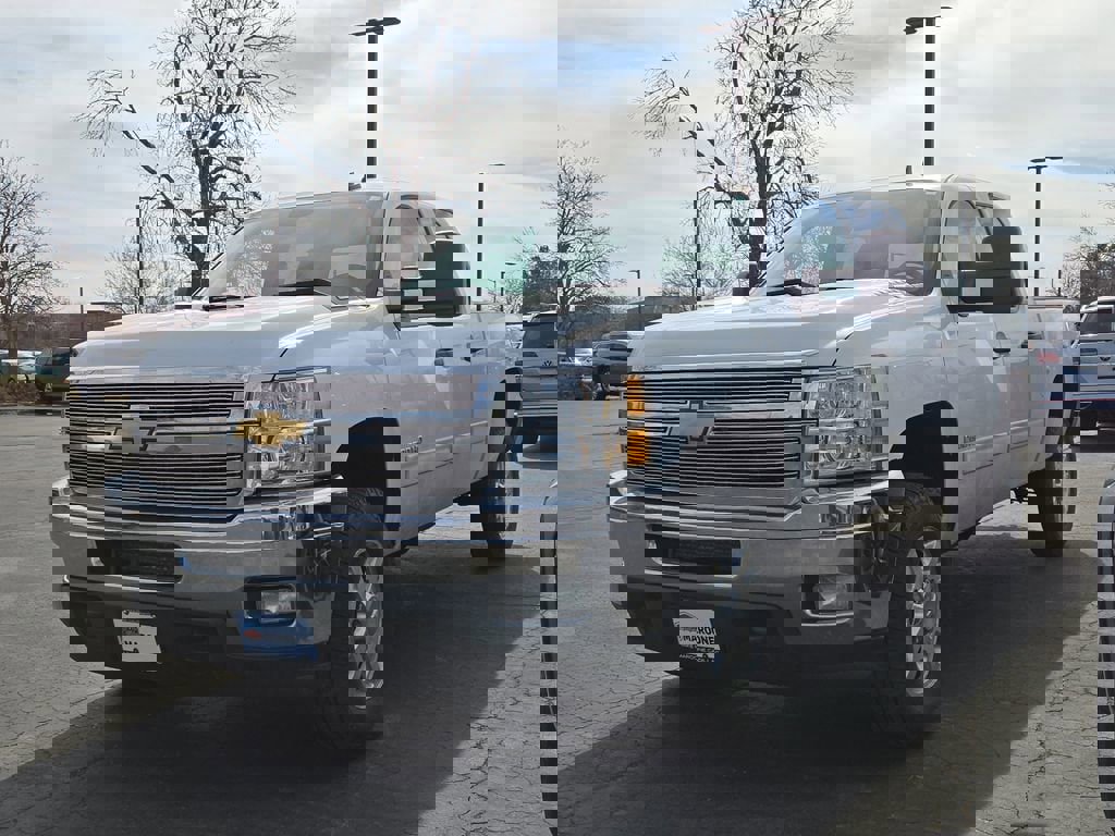 Used 2013 Chevrolet Silverado 2500 LT w/ Interior Plus Package image 1