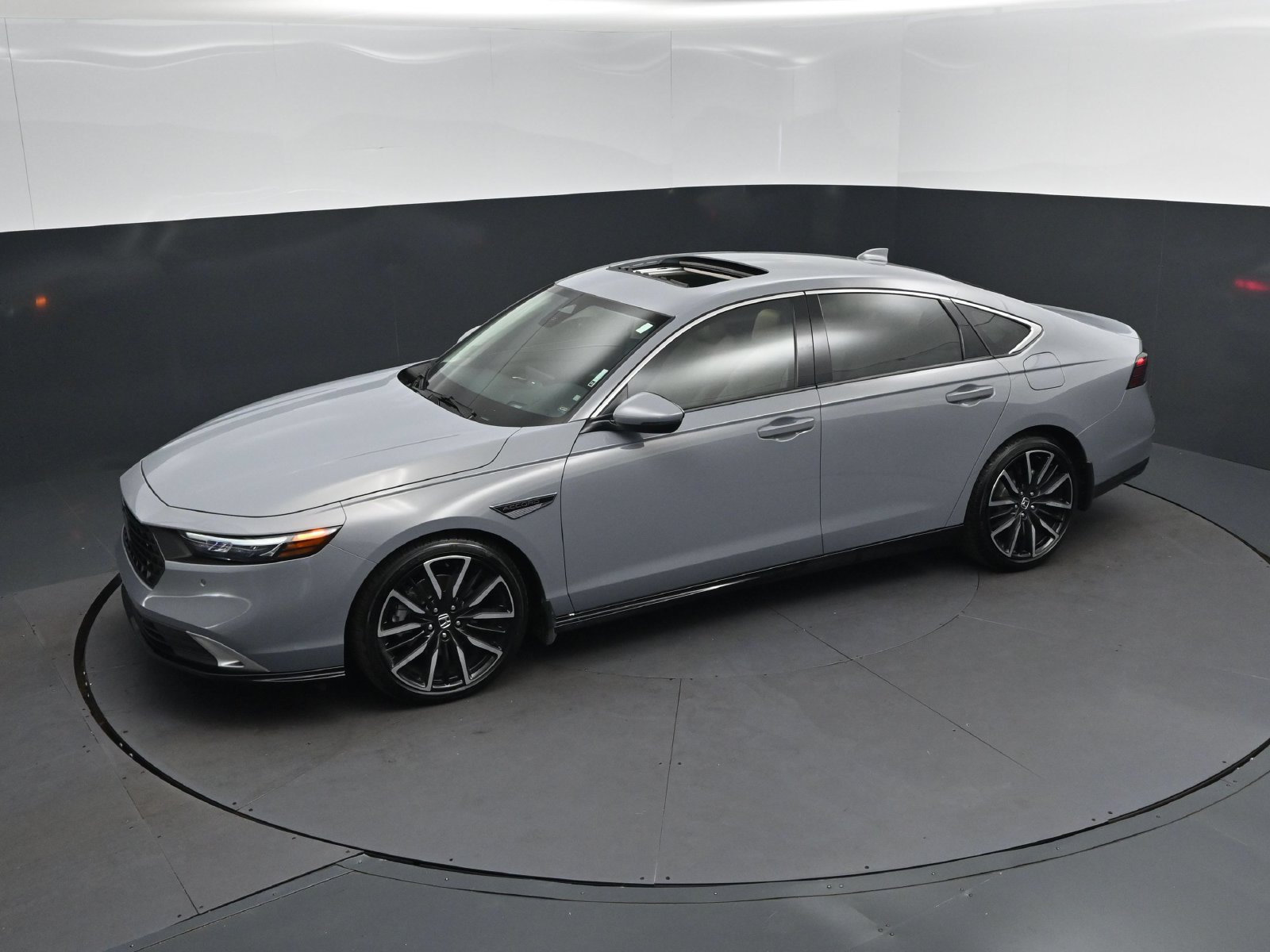 Used 2025 Honda Accord Touring image 31