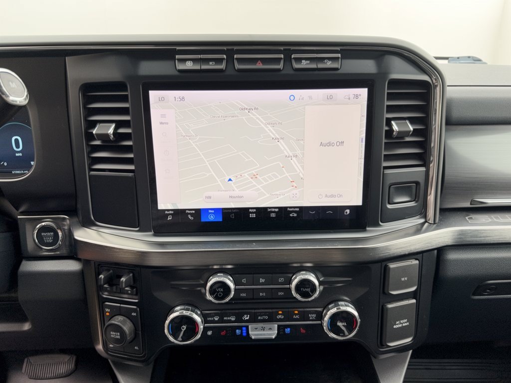Used 2024 Ford F250 Lariat w/ Sport Appearance Package AWD/4WD image 22