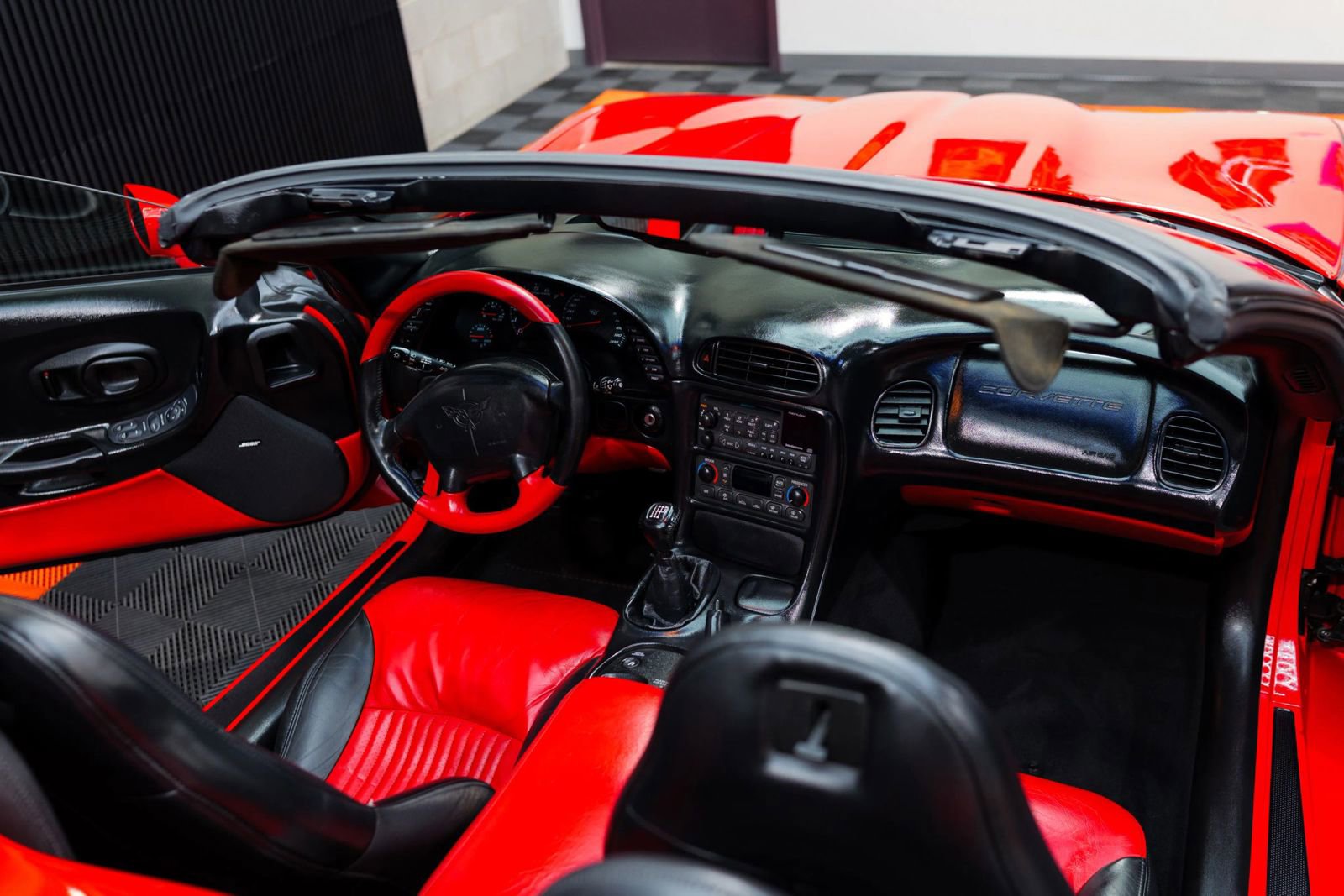 Used 2002 Chevrolet Corvette Z06 RWD image 25