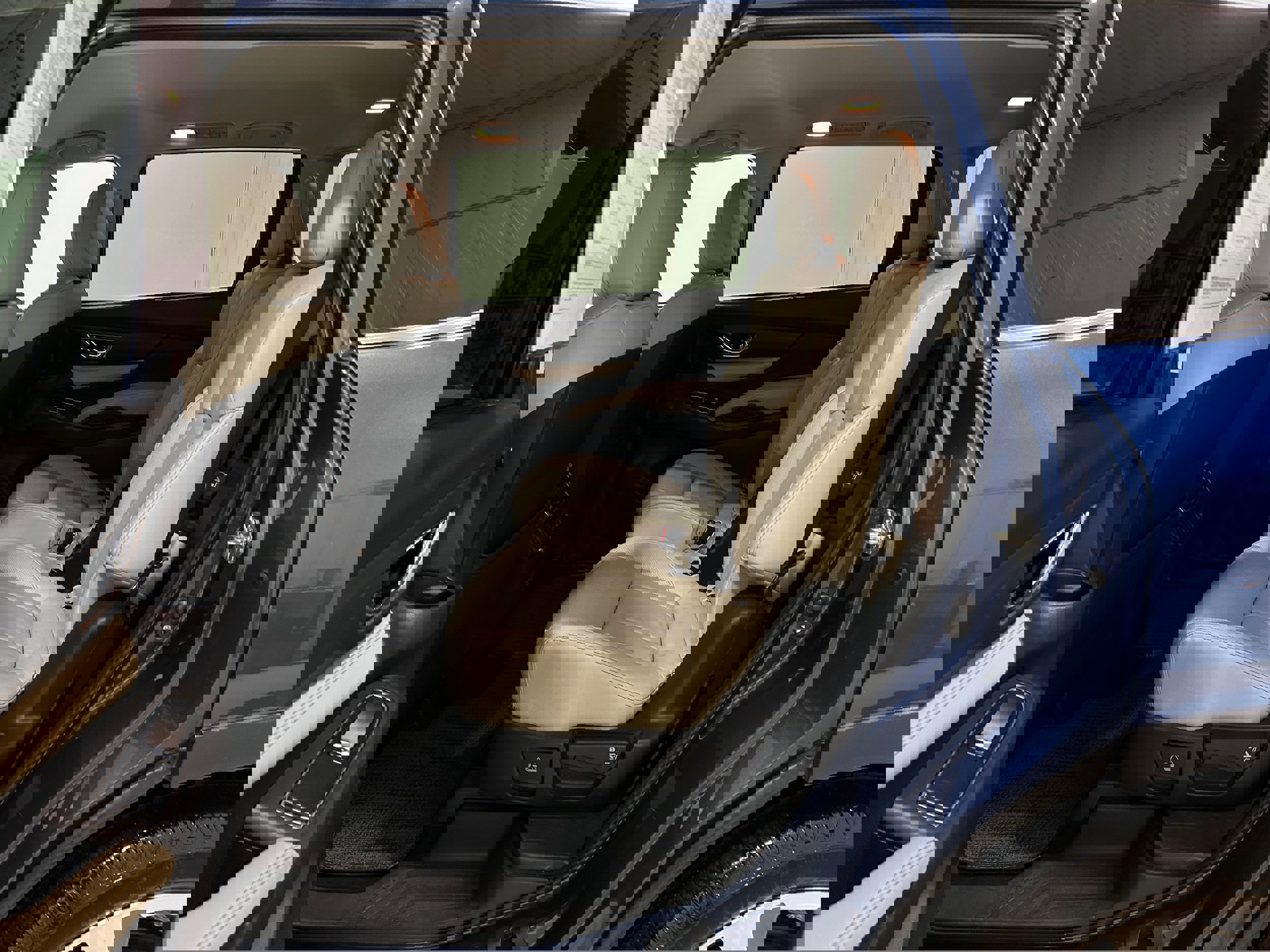 Used 2019 Subaru Ascent Limited image 29