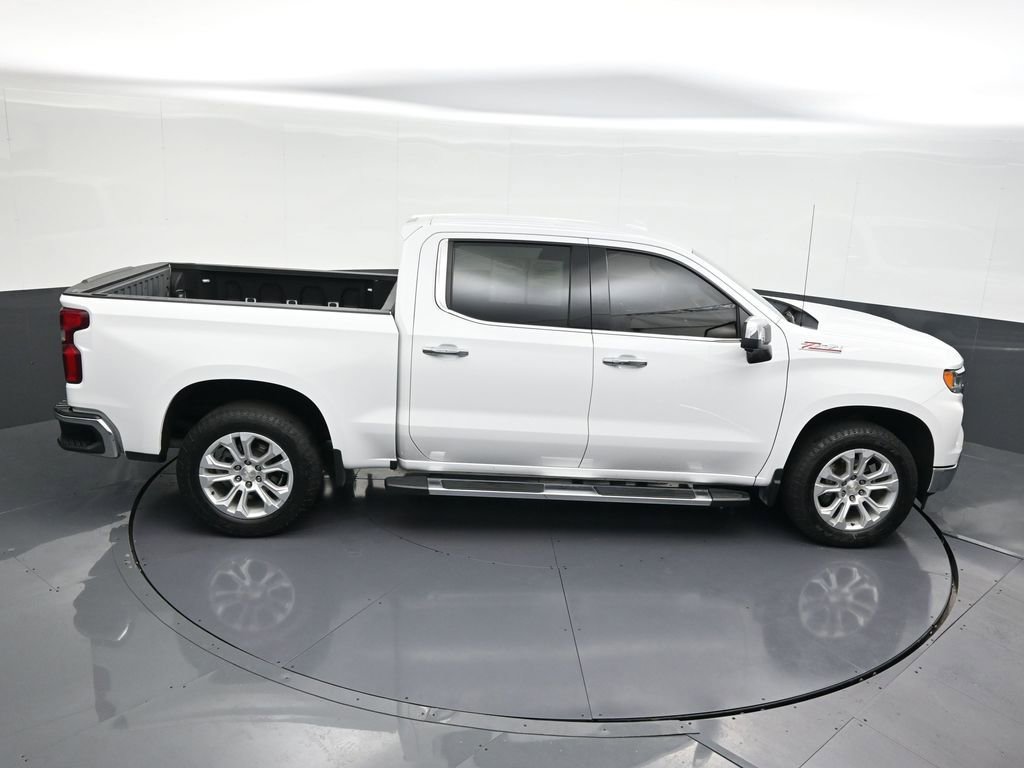 Used 2022 Chevrolet Silverado 1500 LTZ w/ Z71 Off-Road Package image 21