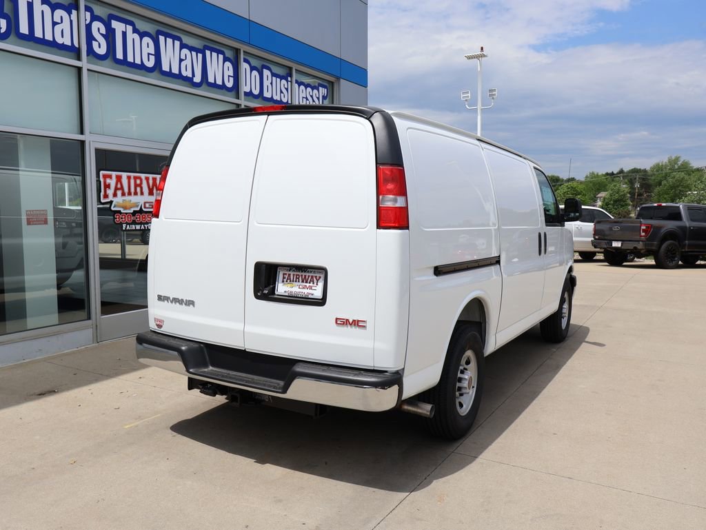 New 2026 GMC Savana 2500 w/ Enhanced Convenience Package RWD image 3