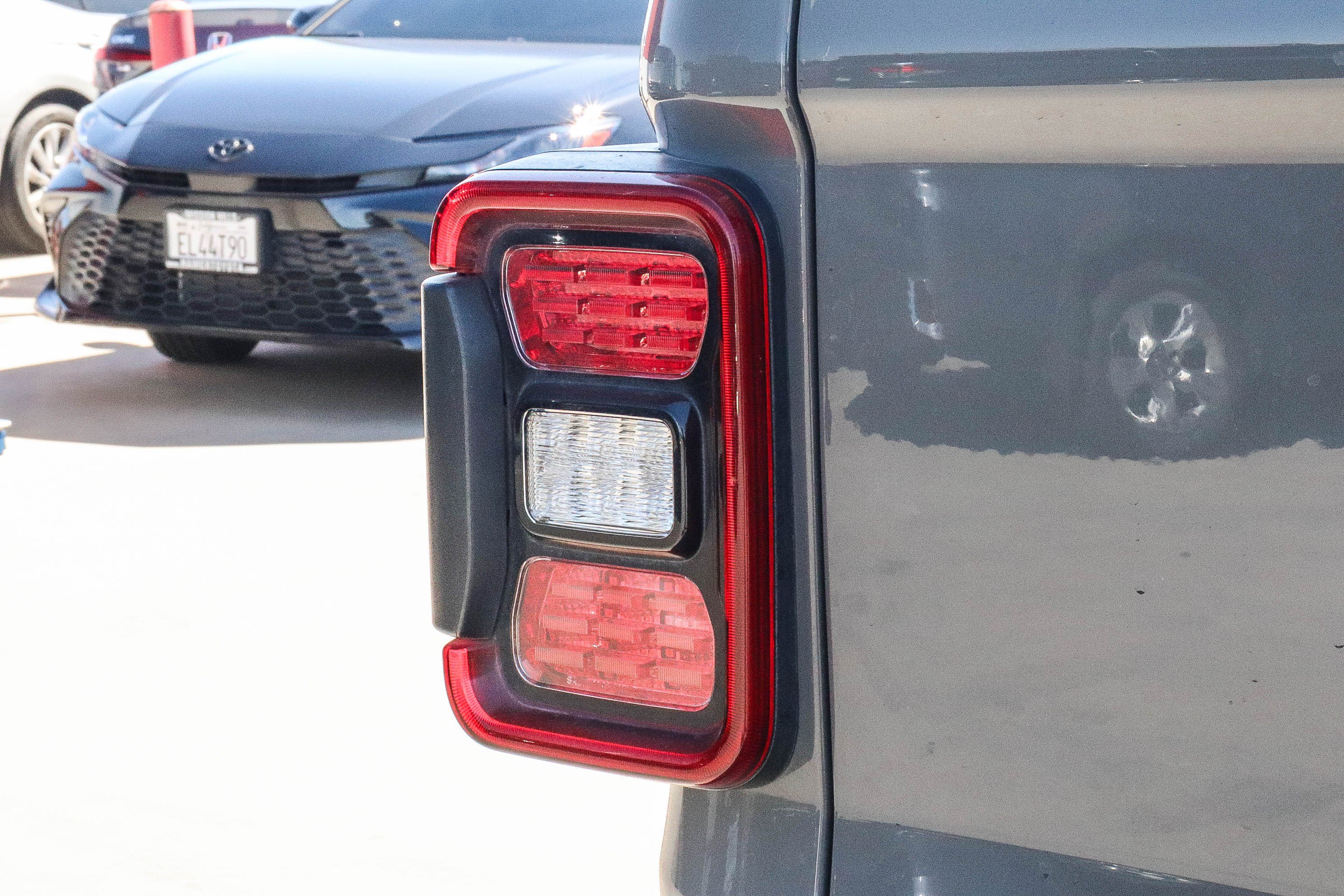 Used 2020 Jeep Gladiator Rubicon AWD/4WD image 10