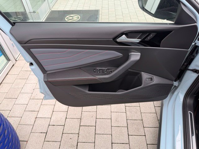 New 2027 Volkswagen Jetta GLI Autobahn FWD image 4