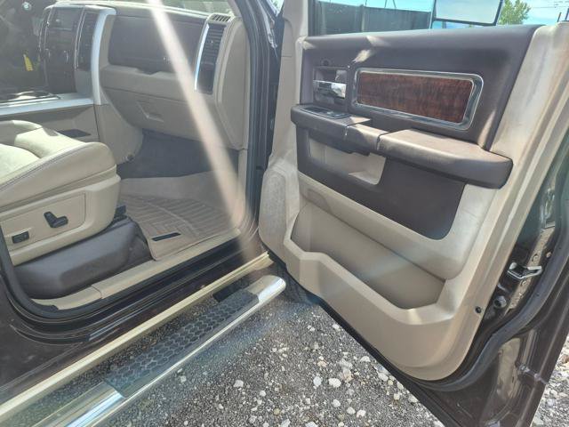 Used 2011 RAM 3500 Laramie AWD/4WD image 9