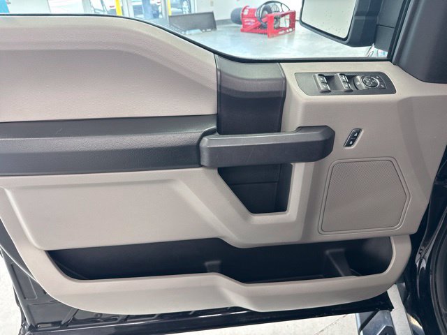 Used 2018 Ford F150 XL w/ Equipment Group 101A Mid AWD/4WD image 17