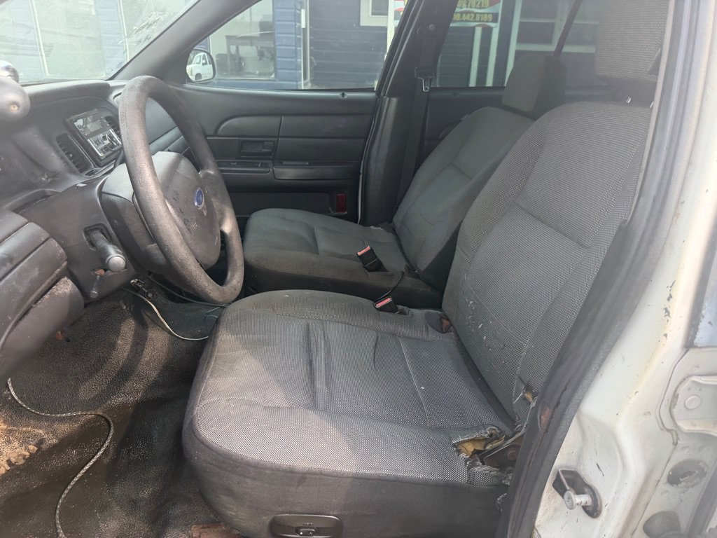Used 2008 Ford Crown Victoria Police Interceptor RWD image 25