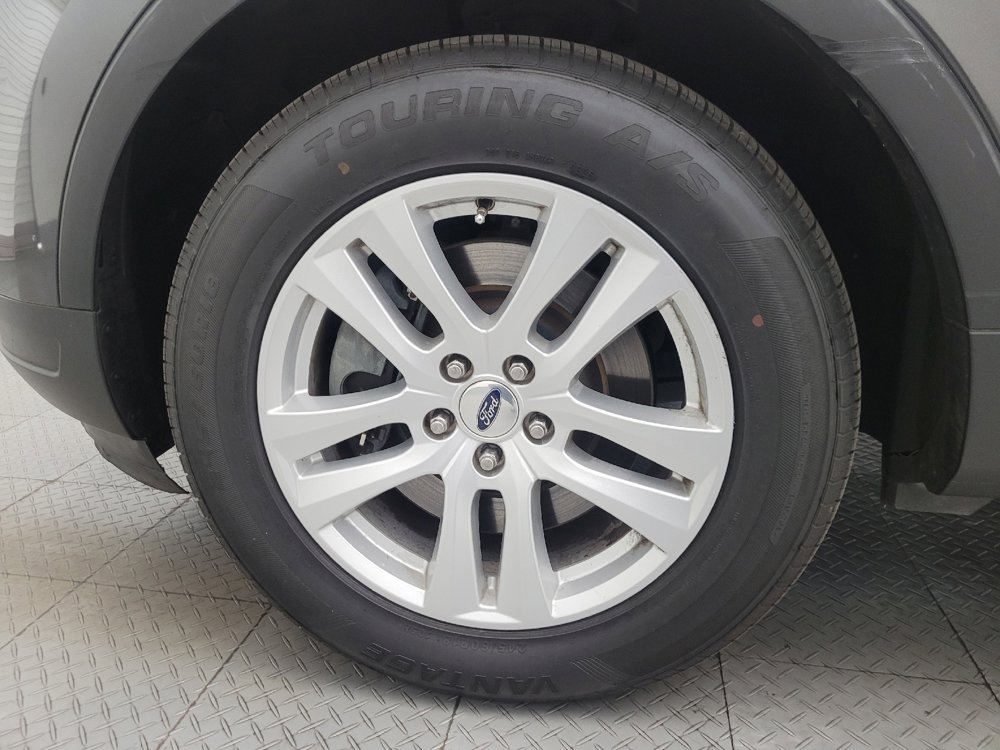 Used 2019 Ford Explorer XLT w/ Equipment Group 202A FWD image 31