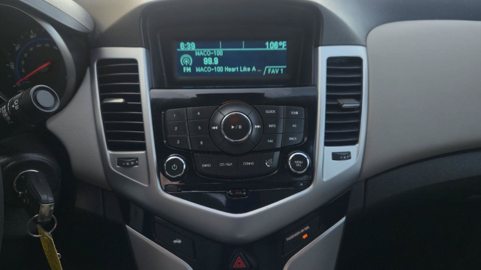 Used 2016 Chevrolet Cruze LS FWD image 17