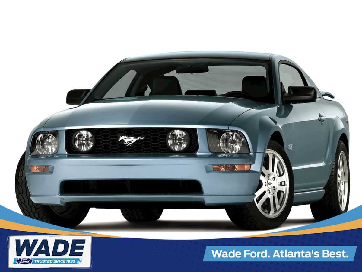 Used 2006 Ford Mustang GT RWD image 1