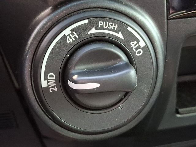 Used 2024 Nissan Titan PRO-4X w/ Off Road Protection Package image 24