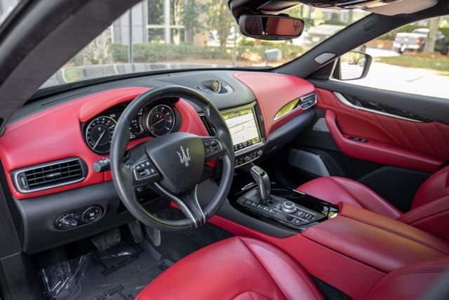 Used 2022 Maserati Levante Modena image 25