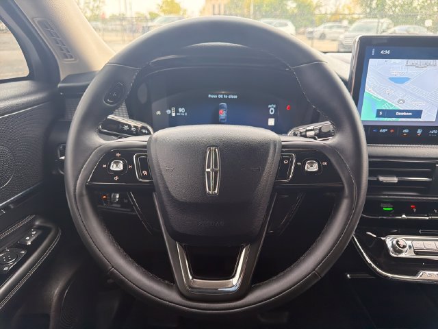 Certified 2024 Lincoln Corsair FWD image 17