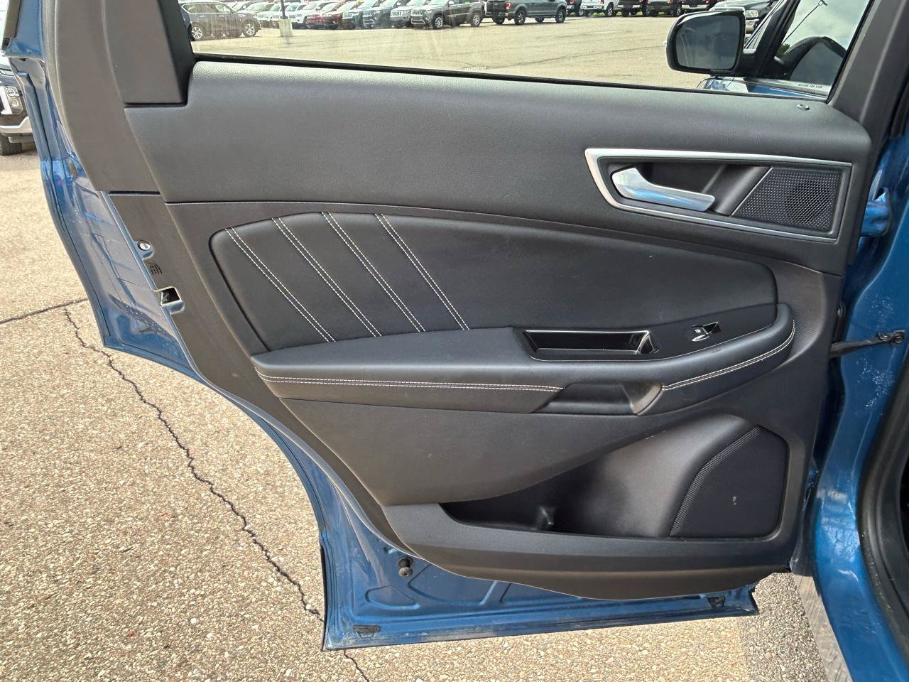 Used 2019 Ford Edge ST w/ Convenience Package AWD/4WD image 13