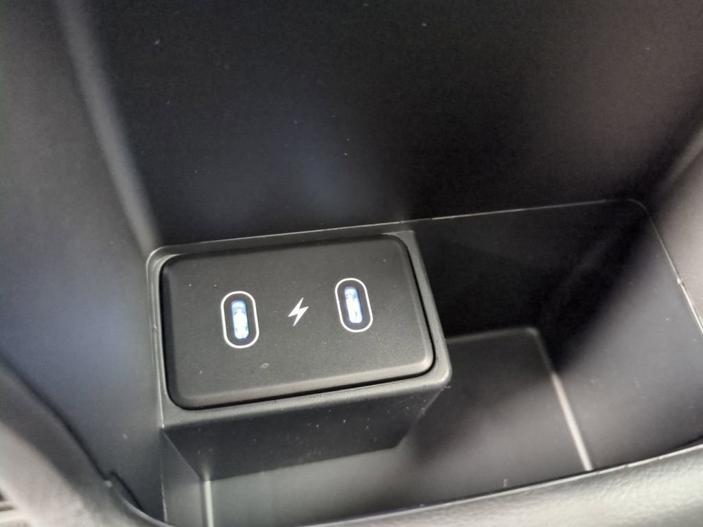 New 2026 Hyundai Kona SEL Premium image 16