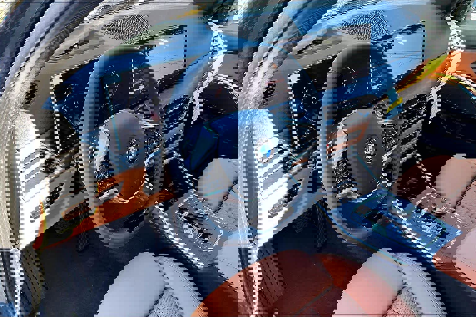 New 2026 BMW 330i Sedan w/ Premium Package image 8