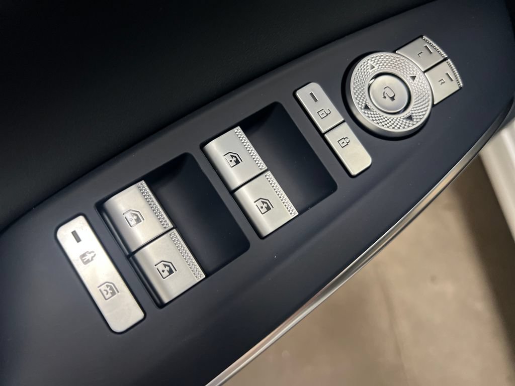 New 2026 Genesis GV70 2.5T Sport Prestige AWD/4WD image 11