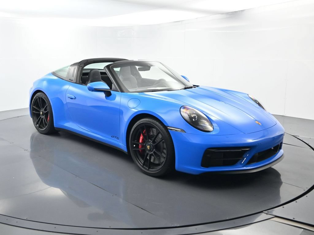Certified 2022 Porsche 911 Targa 4 GTS AWD/4WD image 17