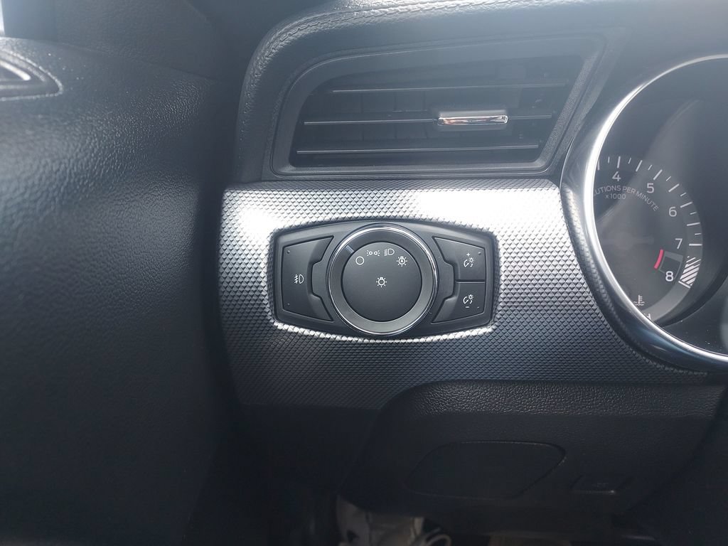 Used 2021 Ford Mustang GT RWD image 19