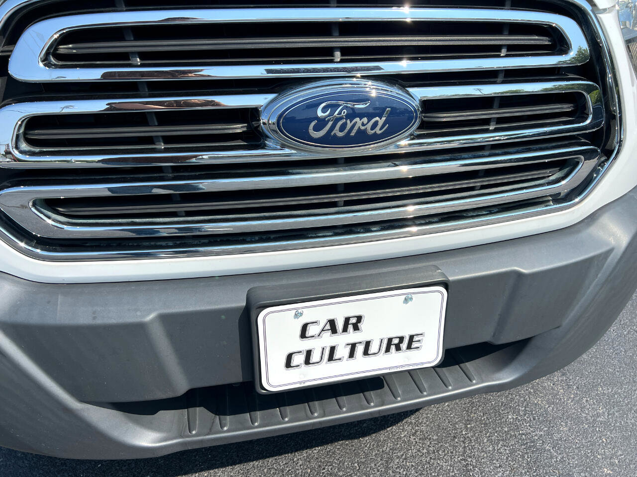 Used 2016 Ford Transit 150 XLT image 52