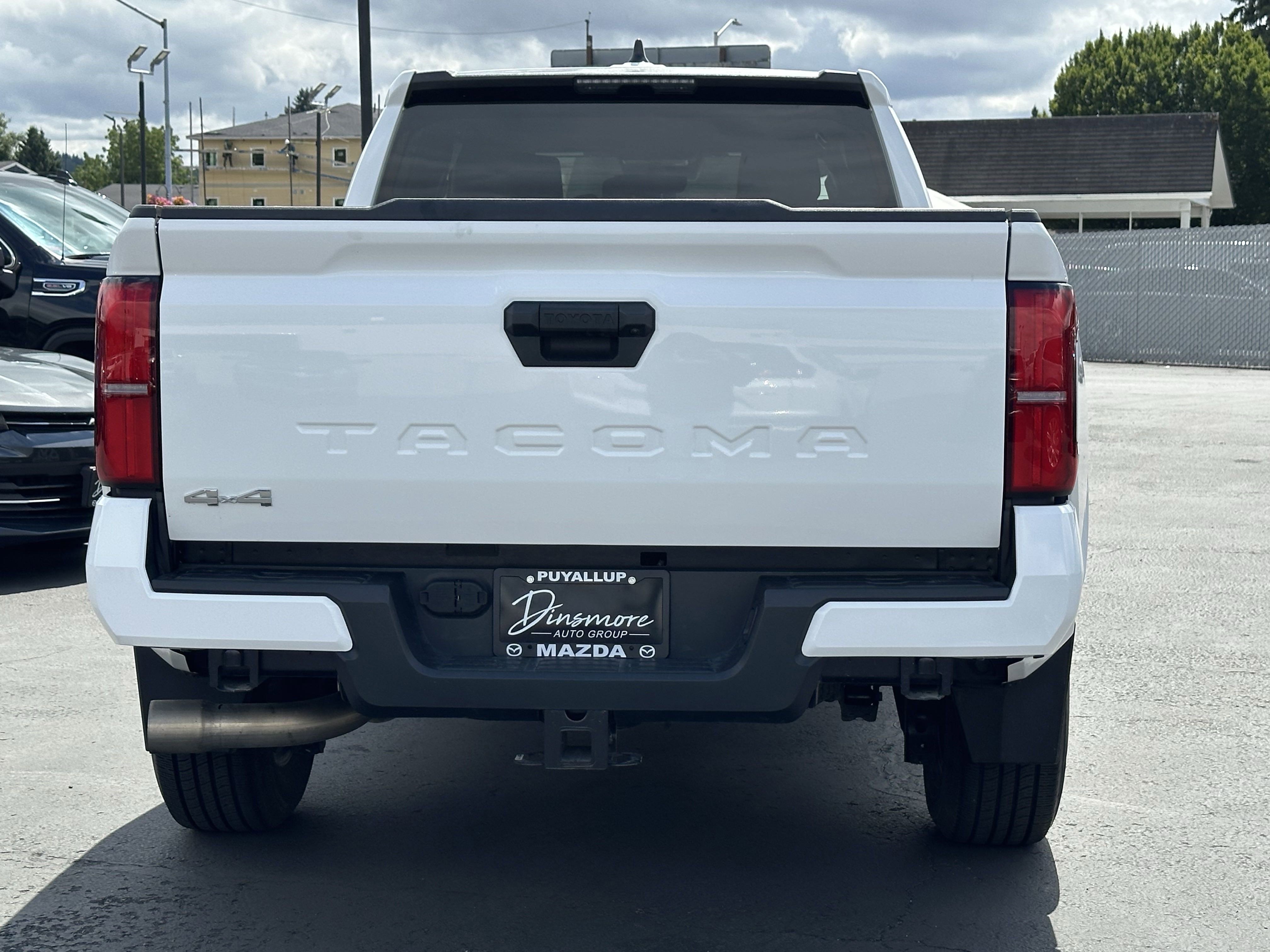 Used 2024 Toyota Tacoma SR5 image 7