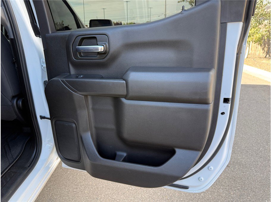 Used 2021 Chevrolet Silverado 1500 LT w/ Bed Protection Package image 31