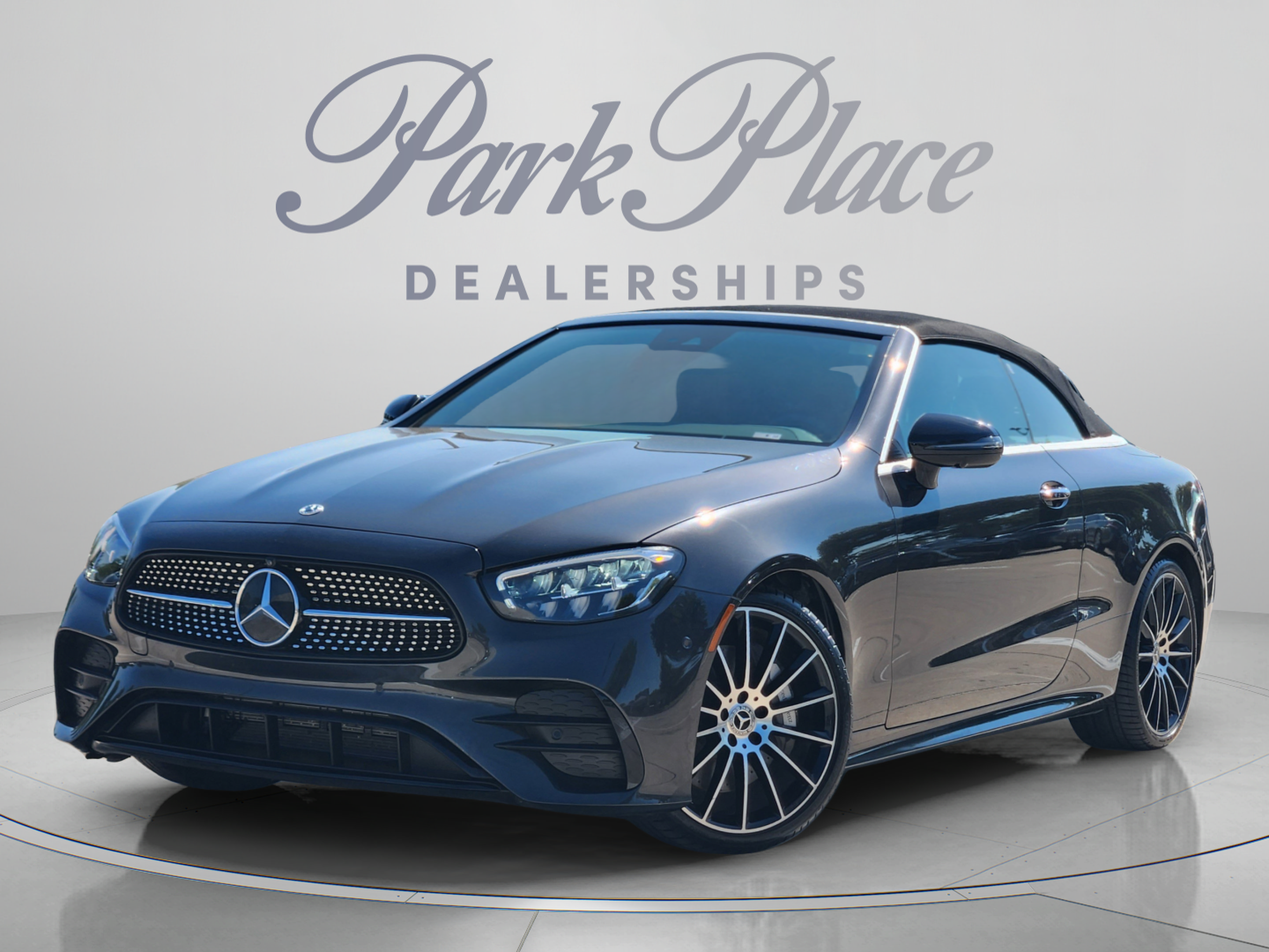 Used 2023 Mercedes-Benz E 450 Cabriolet image 1