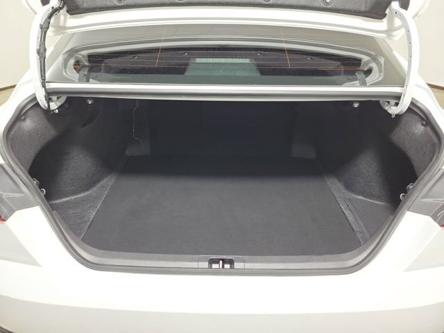 Used 2025 Toyota Camry LE FWD image 9