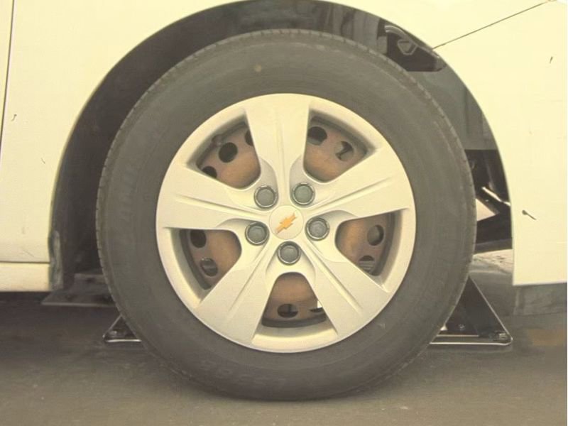 Used 2018 Chevrolet Cruze LS FWD image 22