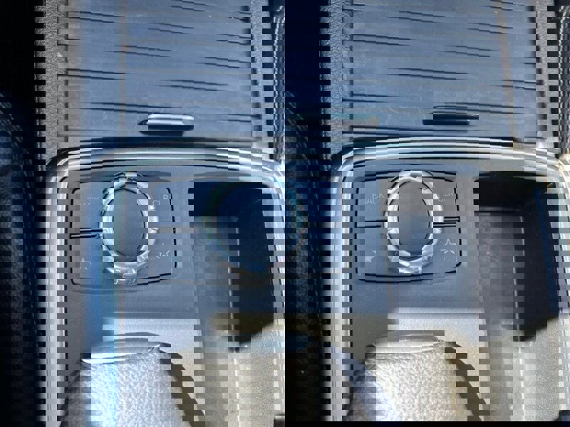 Used 2014 Mercedes-Benz ML 350 4MATIC w/ Premium 1 Package image 35