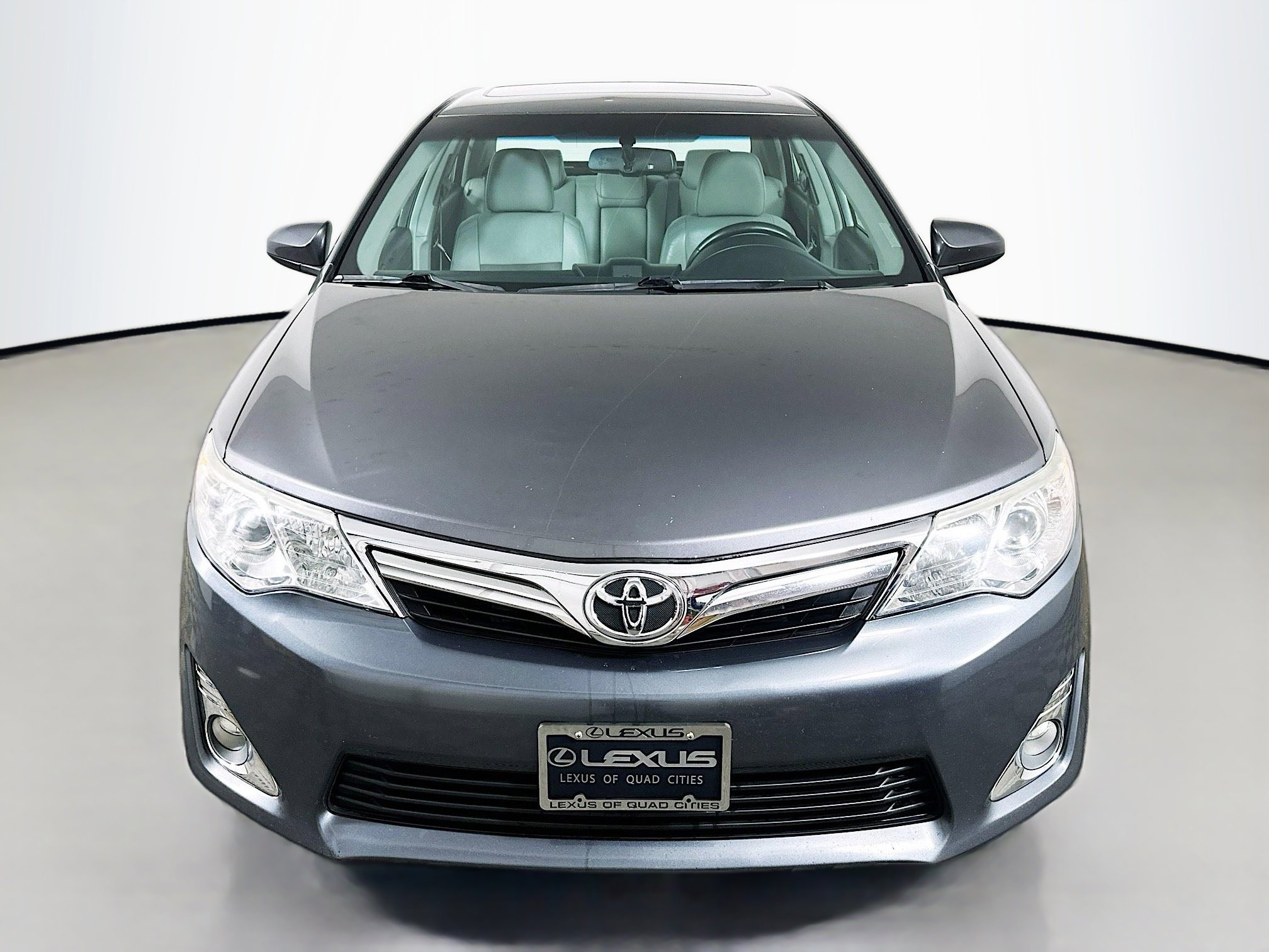 Used 2013 Toyota Camry XLE image 2