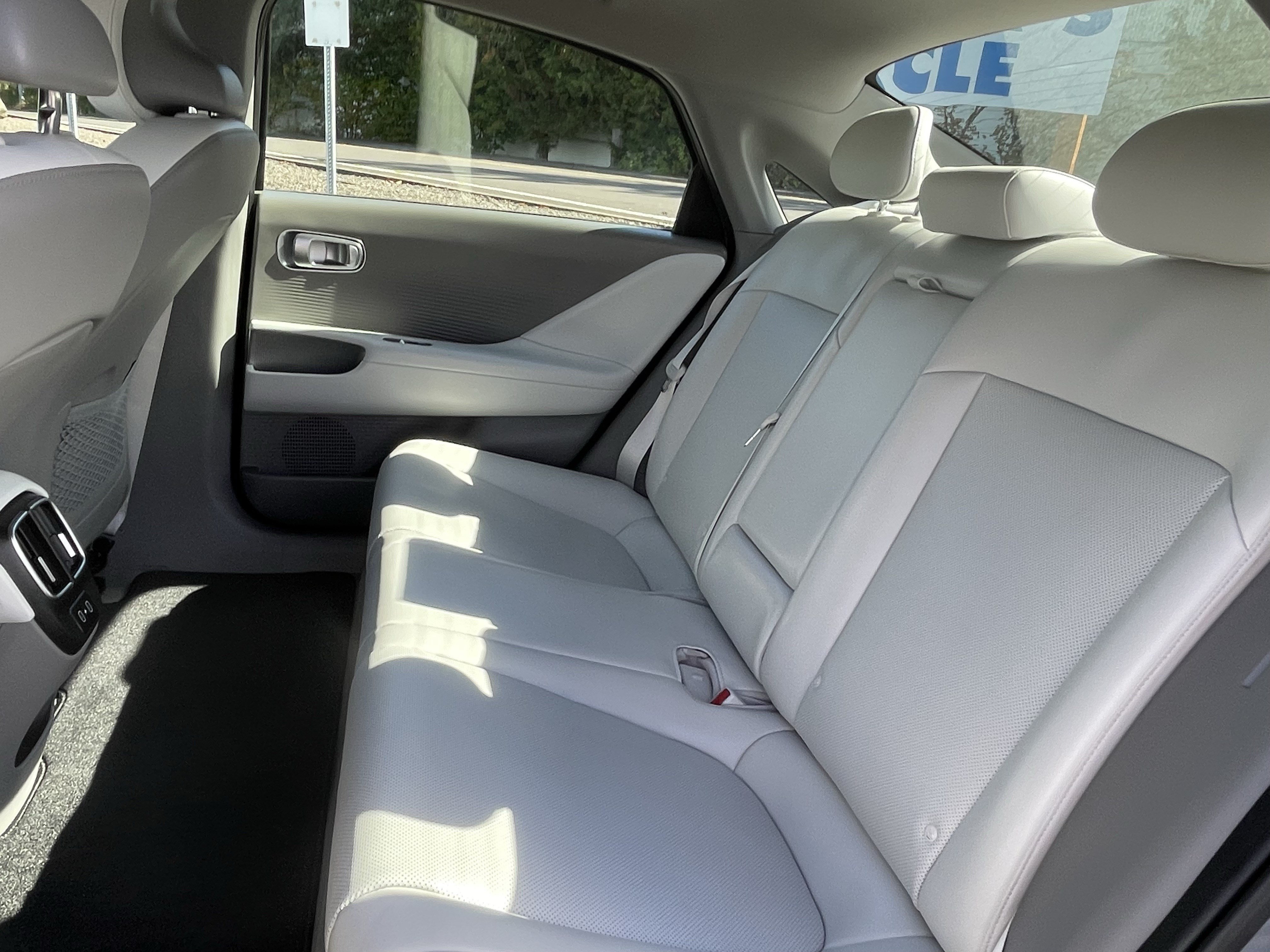 Certified 2025 Hyundai Ioniq 6 SEL RWD image 15