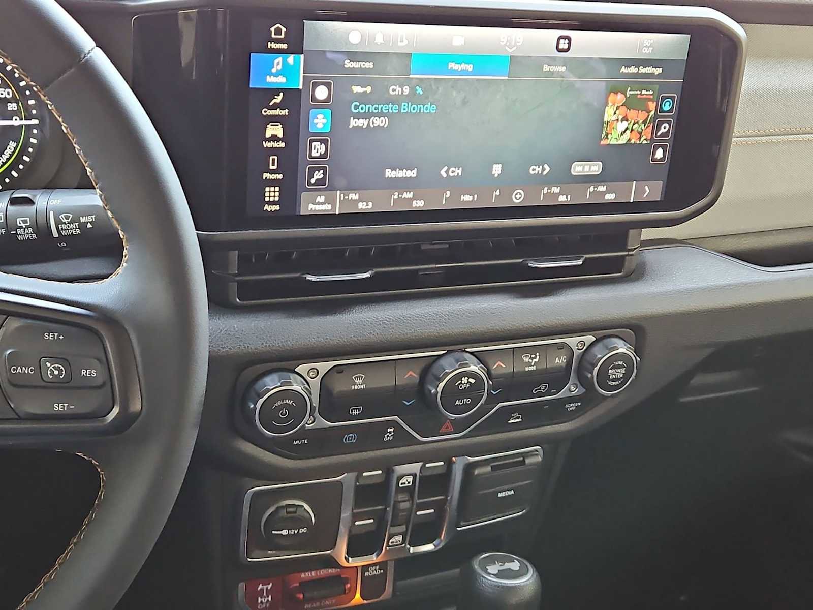 Used 2024 Jeep Wrangler Willys image 42