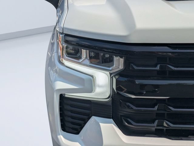 Used 2023 Chevrolet Silverado 1500 LT Trail Boss w/ Protection Package AWD/4WD image 9
